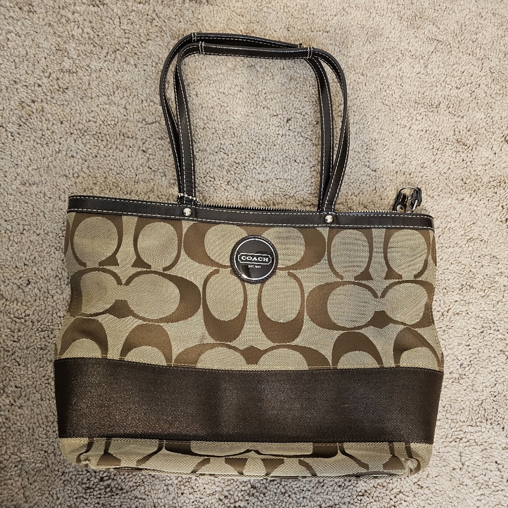 Classic Canvas Coach Bag 10"x13" Brown Purse